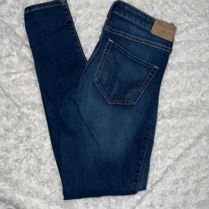 HOLLISTER SKINNY JEANS